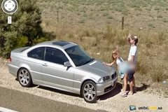 Google  